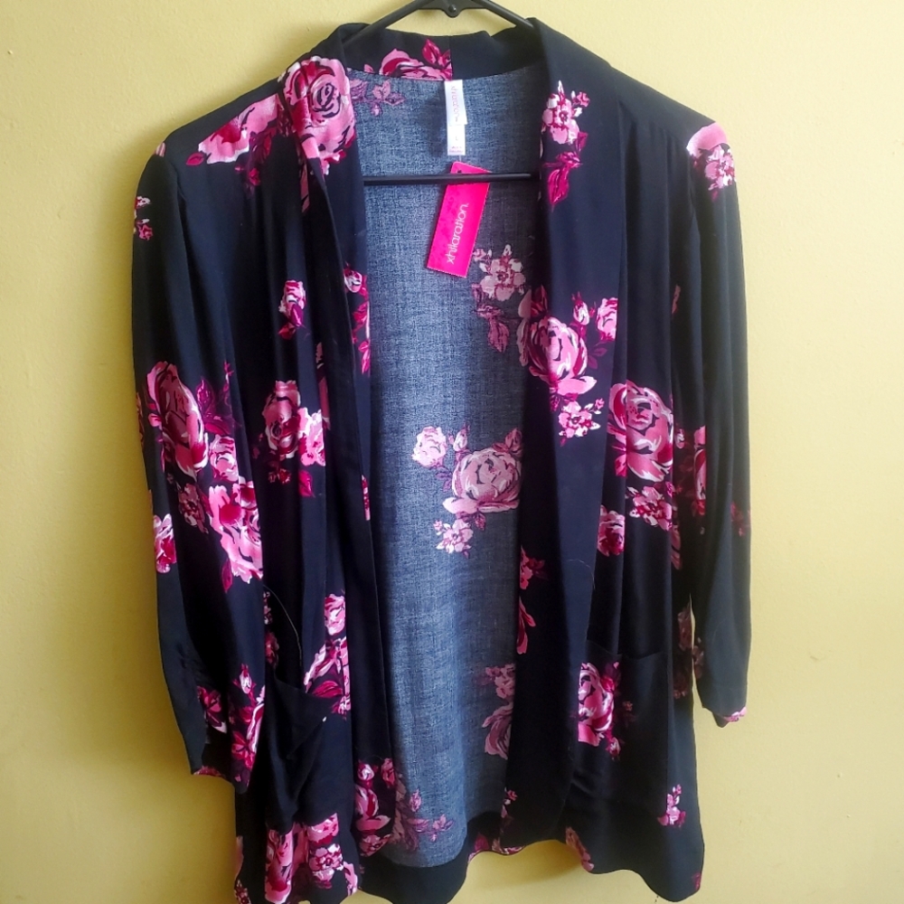 Light jacket kimono style . Navy blue and purple pink flowers.